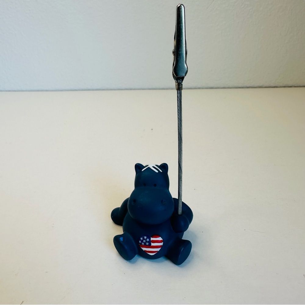 NICI Navy Blue American‎ Flag Hippo Picture Clip Holder